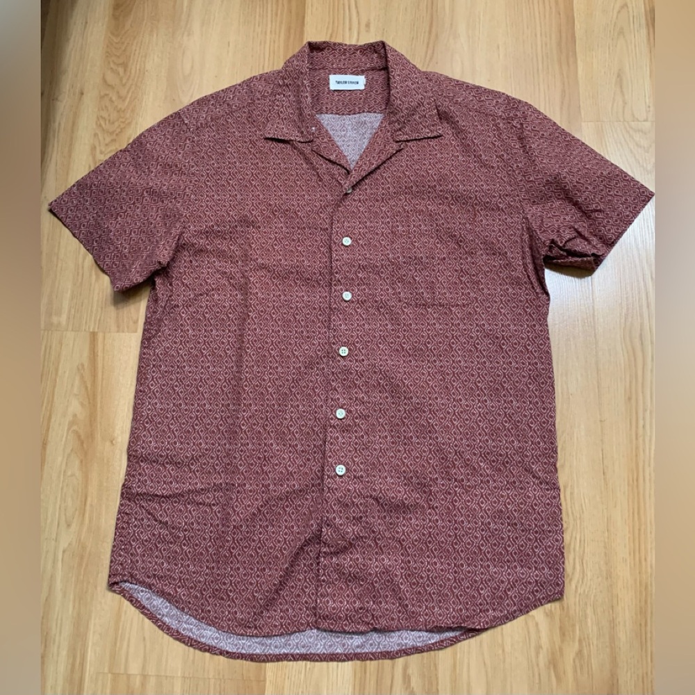 Taylor Stitch Hawthorne Shirt in Burgundy Trellis size 40